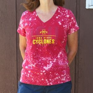 Iowa State Cyclones Bleach V Neck Tee sz M